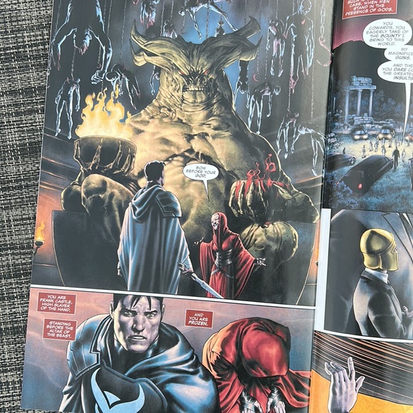 Comic book 👏🏽 Marvel 🕷️ /2/ black white red - Picture 3 of 6